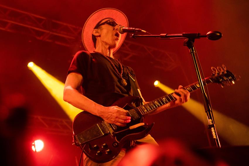 SKAY Y LOS FAKIRES EN PLAZA DE LA MÚSICA MAR DEL PLATA