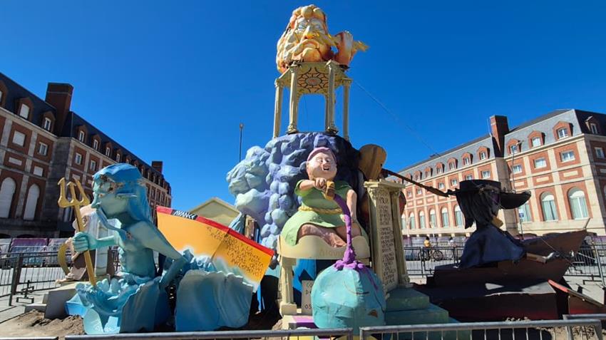 SUDESTADA Y TEMBLOR: LA 72° FIESTA FALLERA MARPLATENSE ENCIENDE LA TRADICIÓN VALENCIANA