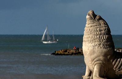 Arribaron 586.082 turistas en diciembre a Mar del Plata