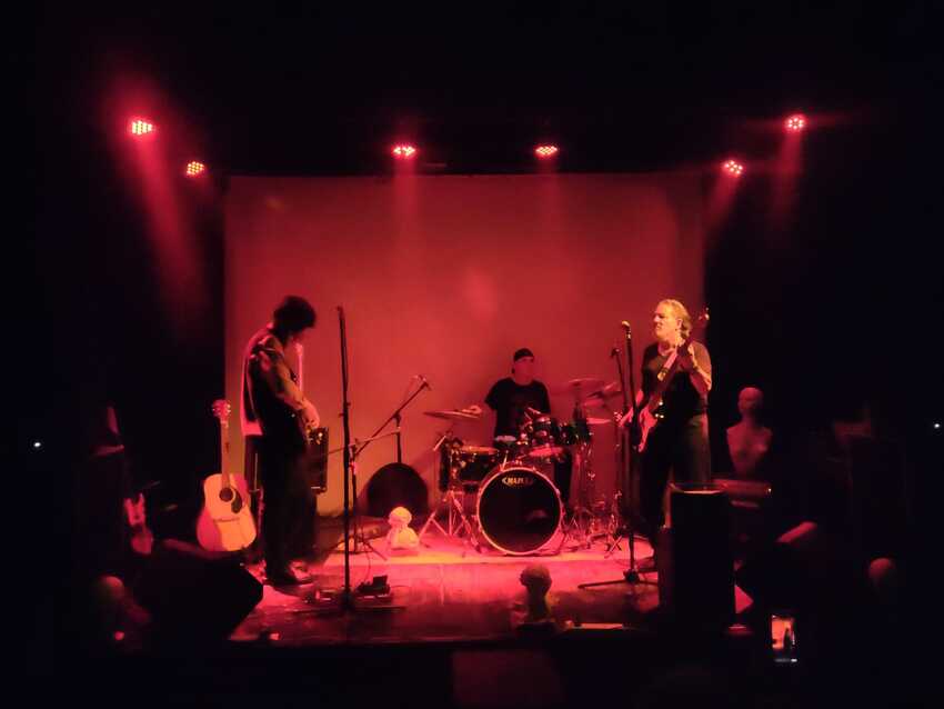 REY LIZARD REGRESA CON SU PROPUESTA DE ROCK PSICODÉLICO Y PROGRESIVO
