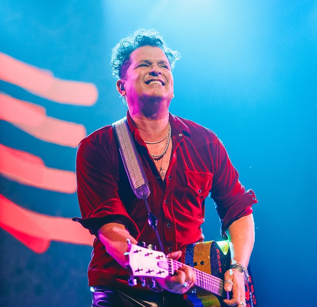 Carlos Vives regresa a la Argentina con su gira «El rock de mi pueblo vive»