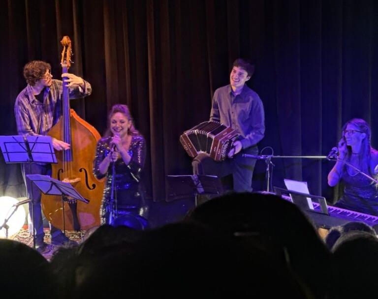 BLUE LOVERS LLEGA A LA VILLA VICTORIA JAZZ, SOUL Y BOLEROS FUSIONADOS CON LA MAGIA DEL BANDONEÓN 