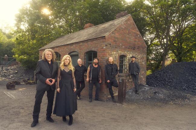ROBERT PLANT LANZA «TWO COATS» , CANCIÓN DEL EP  «SAVING GRACE: ALL THAT GLITTERS.»
