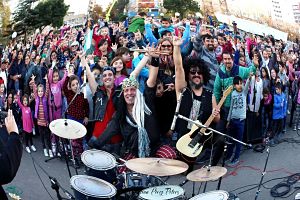 Los Marielenos en el Colón El rock es cosa de chicos