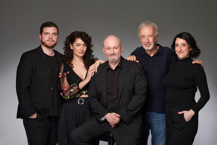 LLEGA AL AUDITORIUM «EMPIEZA CON D, SIETE LETRAS» 