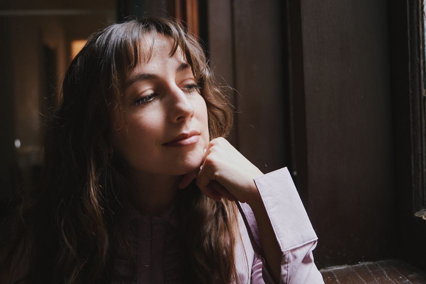 MICA SOTERA PRESENTA SU NUEVO ÁLBUM «PUNTO DE ENCUENTRO»