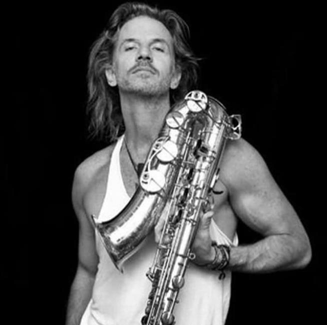 FACUNDO ARANA & BANDA EN OGHAM RIDERS CON ENTRADA GRATUITA