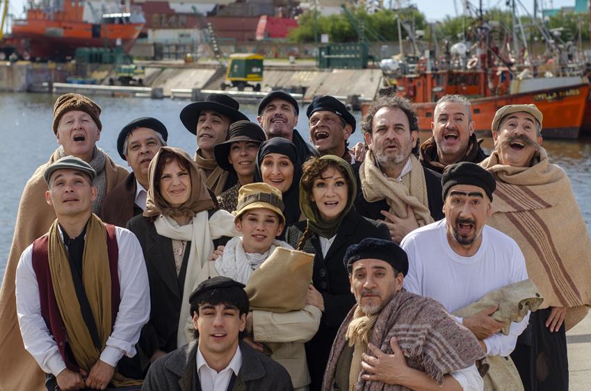 Una fiesta teatral que vuelve a latir en Mar del Plata con más de treinta artistas en escena