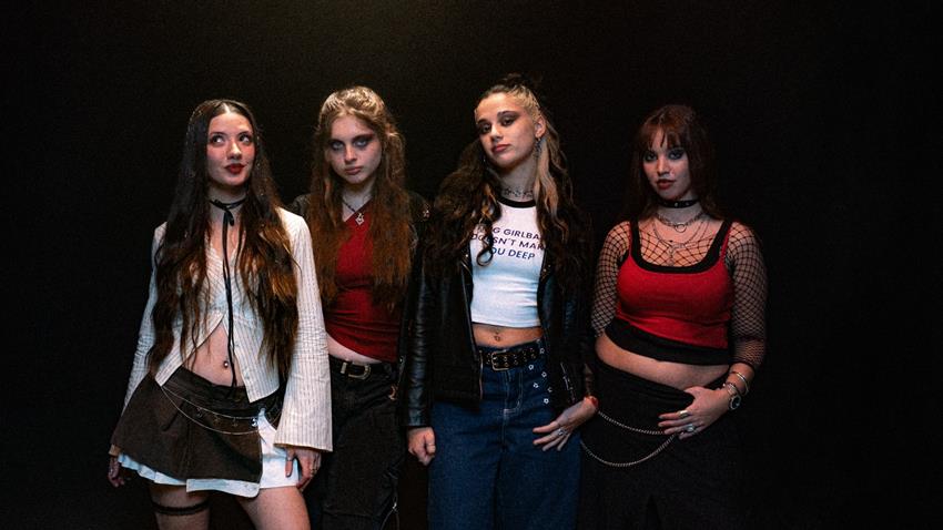  MOONLINE, LA NUEVA Y PROMETEDORA GIRLBAND ARGENTINA