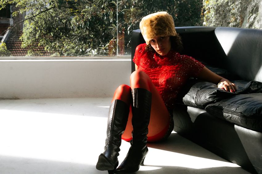 CAMI GALZ ESTRENA SU ÁLBUM DEBUT «LICORETZA LUPUS» 