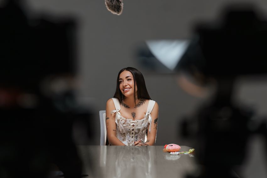 MARIA BECERRA LLEVA «QUIMERA» POR ARGENTINA Y LATINOAMÉRICA