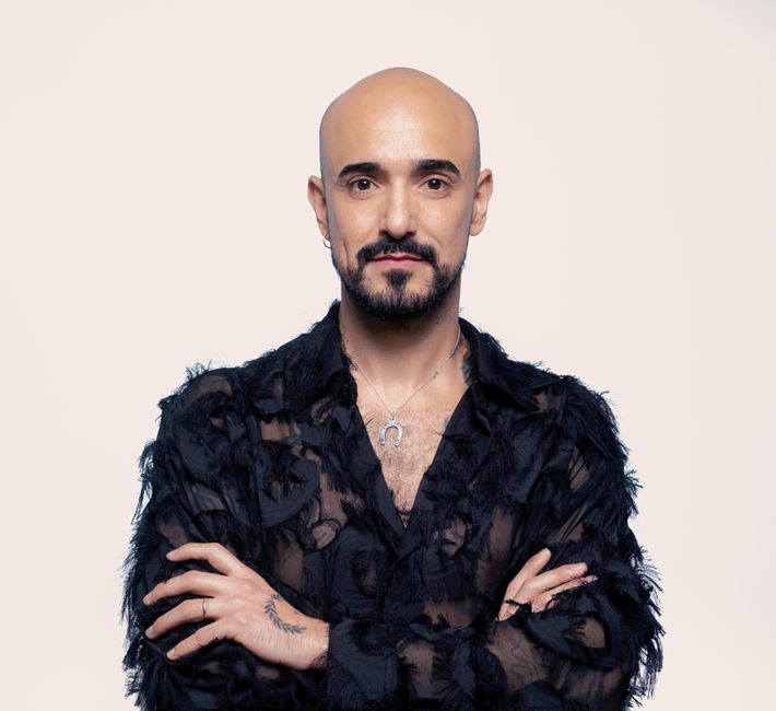 ABEL PINTOS PRESENTA «IBUPROFENO» SU NUEVO SINGLE Y VIDEO