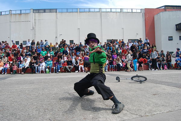 En febrero los espectáculos de Hazmereir son una fija en la Plaza del Agua