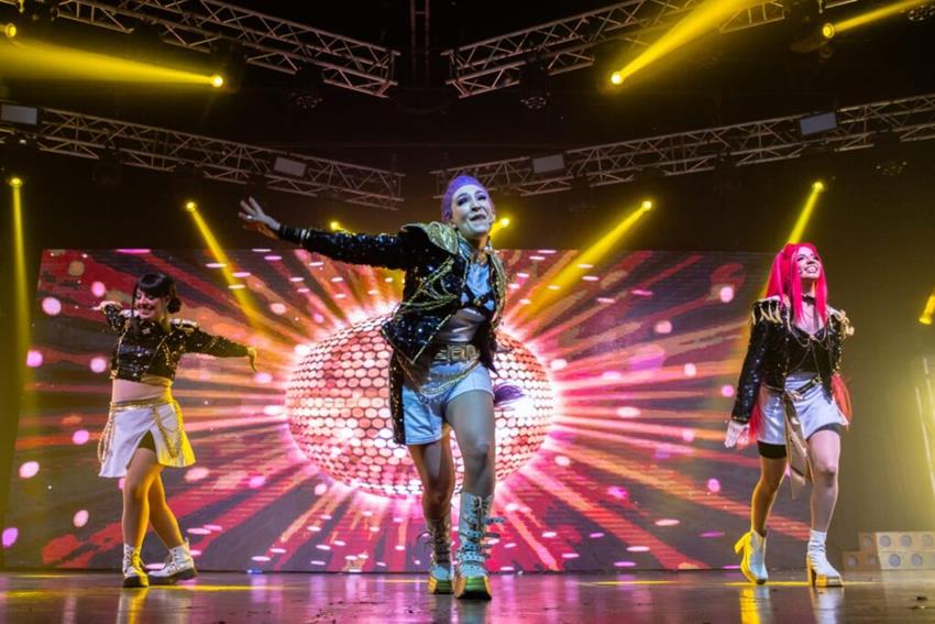 VUELVEN LAS IDOLAS DEL K-POP PARA PONER MÚSICA Y COLOR AL OTOÑO MARPLATENSE