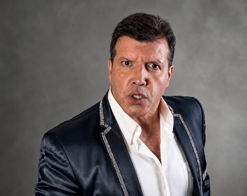 CARLOS GARCIA PRESENTA «MI ARTE RECARGADO»