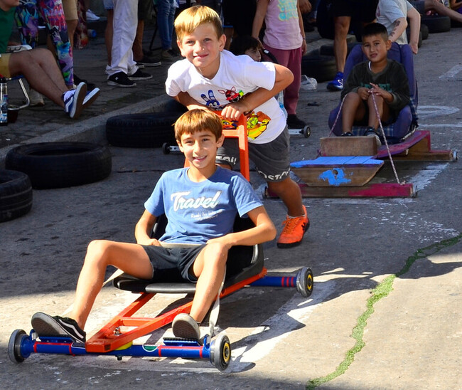 SE ACERCA LA TRADICIONAL CARRERA DE CARRITOS A RULEMANES
