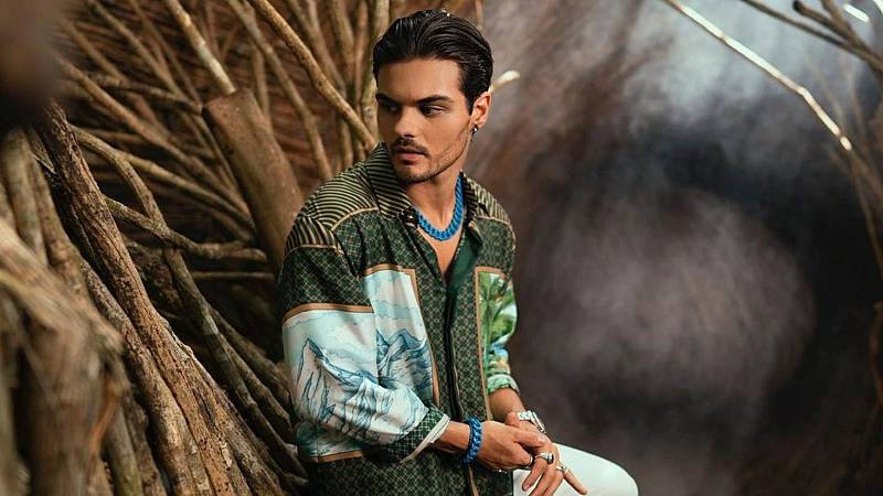 Abraham Mateo crea con L-Gante mientras produce para Lali y añora volver a Argentina