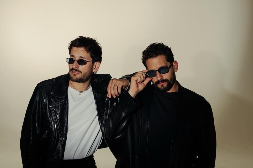 MAU Y RICKY PRESENTAN «RICKY Y MAU »SU ÁLBUM MÁS HONESTO, LIBRE Y EMOCIONAL HASTA LA FECHA.