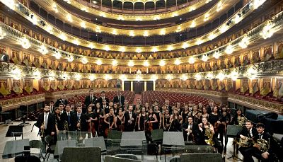 La Orquesta Académica del Instituto Superior de Arte del Teatro Colón en el Teatro Tronador