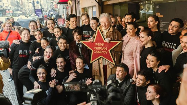 PEPE CIBRIÁN CAMPOY YA TIENE SU ESTRELLA EN LA CALLE CORRIENTES