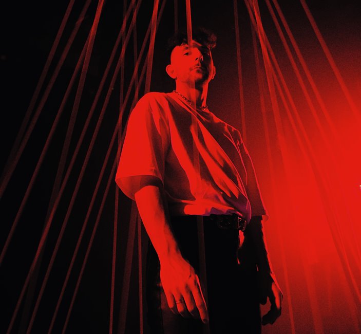 MCAS PRESENTA «NOCHES SIN DORMIR» SU PRIMER DISCO