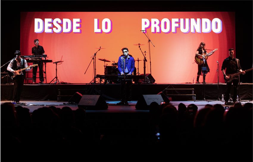 JOACO BURGOS LLEVA «DESDE LO PROFUNDO» DE GIRA POR EL PAÍS