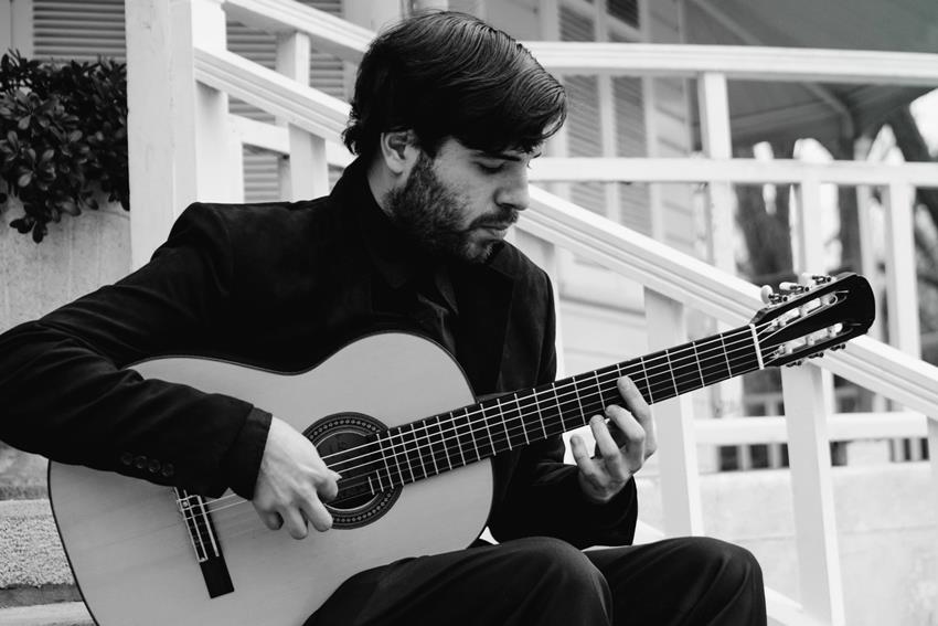 GERMÁN PRADAS OFRECERÁ UN CONCIERTO DE GUITARRA