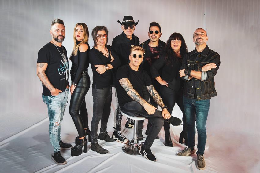 Leia  Vilma Palma e Vampiros y Los Eternos en Plaza de la Música Mar del Plata