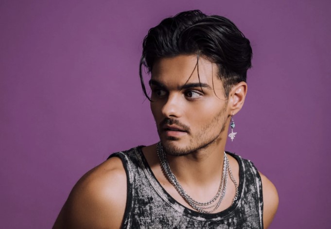 ABRAHAM MATEO celebra su cumpleaños y estrena «HOY TENGO GANAS DE TI»