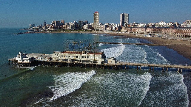 Octubre récord: arribaron a la ciudad 720.780 turistas a Mar del Plata 