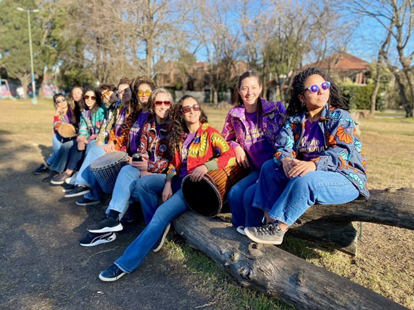 Leia Once mujeres argentinas convierten Mar del Plata en el paisaje del oeste africano