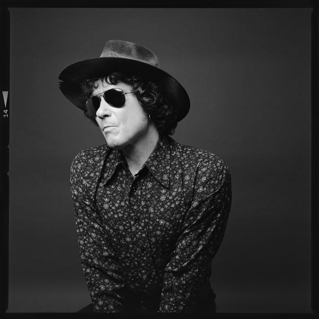 BUNBURY PRESENTA SU NUEVO ÁLBUM «DE UN SIGLO ANTERIOR»