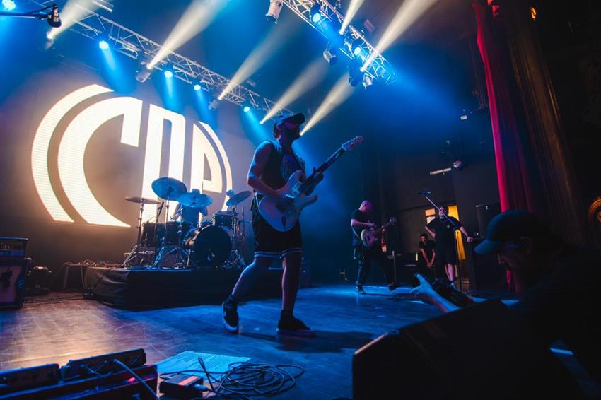 CIENTÍFICOS DEL PALO LLEGA A CLUB TRI CON UN SHOW ESPECIAL ELÉCTRICO Y ACÚSTICO