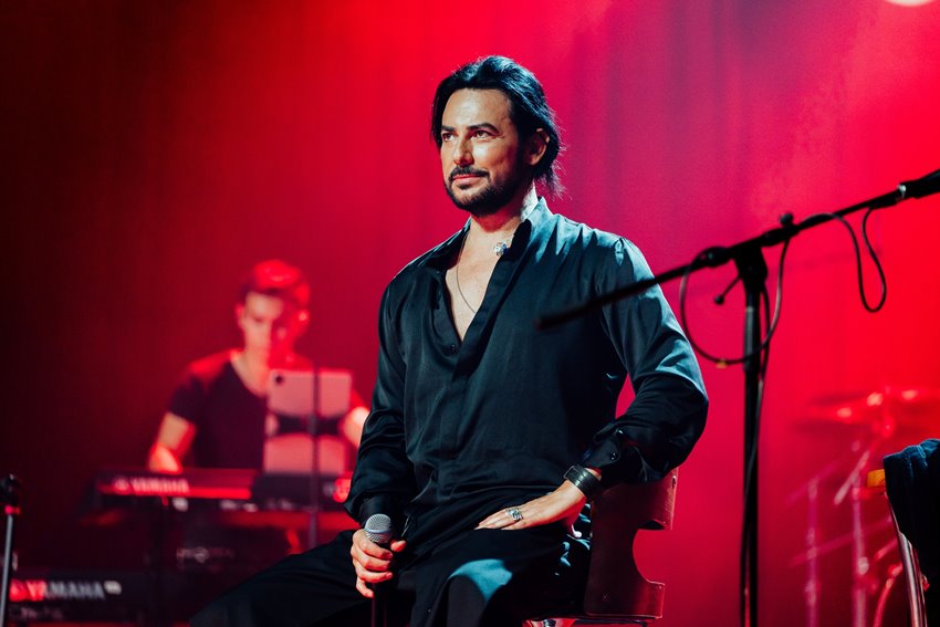 BETO CUEVAS REGRESA A ARGENTINA CON SU GIRA «BETO CUEVAS ACÚSTICO»