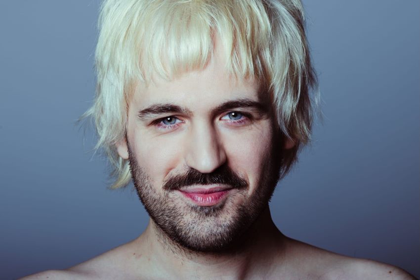 NAHUEL BRIONES LLEGA A MAR DEL PLATA CON UN SHOW EXPLOSIVO, BAILABLE Y VISCERAL