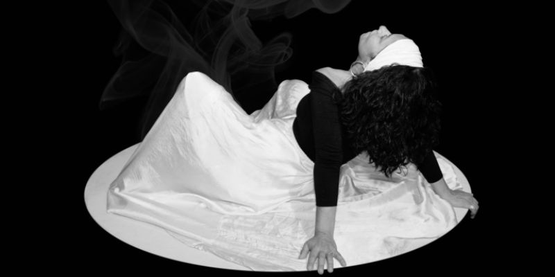 EMMA BURGOS CELEBRA SUS 50 AÑOS DE TEATRO CON LA REPOSICIÓN DE «ESTRELLA NEGRA»