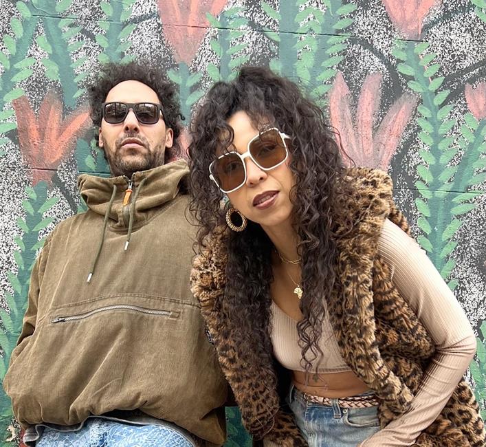 DMIX (Los Cafres) & Ivonne Guzmán (La Delio Valdez) presentan «Pitonisa»
