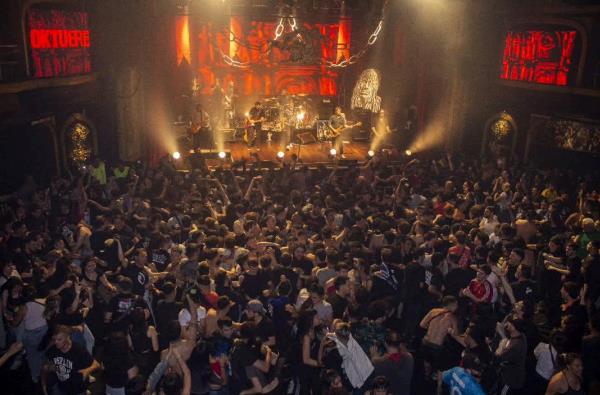 Superlógico y Rocambole en una noche 100% redonda en Plaza de la Música 